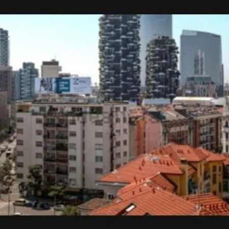 La Milanese Isola - Modern Flat Next To Metro-3